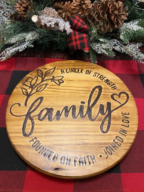 Wood Plates Decor Ideas, Wood Plates, Wooden Plate, Plate Decor, Wooden Plates, Board Ideas, Cricut Ideas, Door Hangers, Hangers