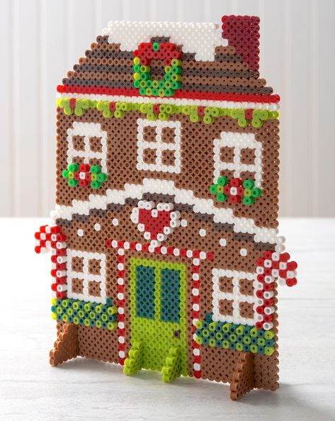 Perler Bead 3d Patterns Gingerbread Houses, Perler Gingerbread House, Gingerbread House Perler Beads, Gingerbread Perler Beads, Easy Christmas Perler Bead Pattern, Perler Bead Gingerbread House, Holiday Perler Bead Patterns, Perler House, Christmas Perler Bead Ideas