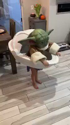 Grogu Cosplay, Yoda Costume Diy, Grogu Costume, Baby Yoda Costume, Yoda Costume, Mandalorian Cosplay, Child Baby, Diy Costumes, 3d Design