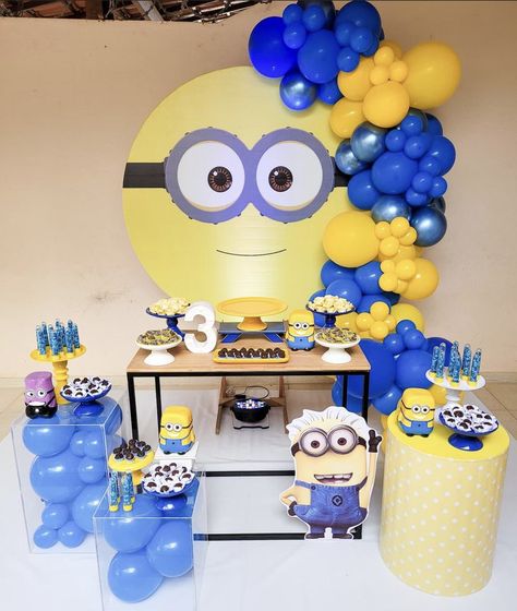 Minions Party Decorations, Minion Party Decorations, Minions Party, Police Birthday, Minion Theme, 1st Birthday Party Themes, Princesa Peach, Minion Party, 7th Birthday