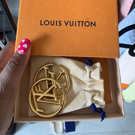 louis vuitton louise hoop earrings gold in large size Louis Vuitton Earrings, Louis Vuitton Jewelry, Hoop Earrings Gold, Large Hoop Earrings, Earrings Gold, Large Size, Gold Earrings, Louis Vuitton, Hoop Earrings