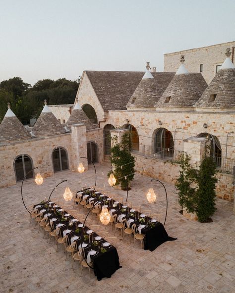 A dreamy destination wedding in Puglia, Italy //⁠ ⁠ ⁠ It’s easy to see why the allure of dining al fresco, gathered around lantern lit tables within a historic Italian courtyard steals the hearts of so many engaged couples. ⁠ ⁠ ⁠ Italy offers a plethora of popular wedding locations; from the Amalfi Coast, and Lake Como, to Tuscany, Venice and Rome. Another firm favourite amongst destination wedding couples is Puglia, boasting a rich history, blue waters, endless olive groves and a magnificent... Couples Italy, Italian Courtyard, Puglia Italy, Wedding Location, The Amalfi Coast, Popular Wedding, Lake Como, Amalfi Coast, Wedding Locations