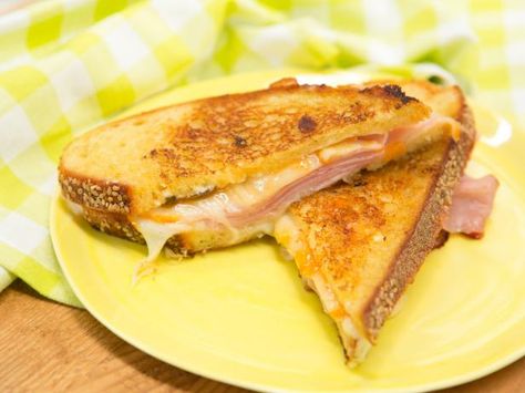 Pepper Jelly Grilled Cheese Meaty Sandwiches, Bologna Sandwich Recipes, Light Sandwiches, Yummy Sandwiches, Snack Dishes, Jeff Mauro, The Kitchen Food Network, Grilled Cheese Recipe, Grilled Ham And Cheese