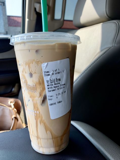 Ice Brew Latte White Mocha w/ Heavy Caramel Low Carb Starbucks Drinks, Low Carb Starbucks, Cold Starbucks Drinks, Starbucks Drinks Diy, Coffee Recipes Starbucks, Iced Starbucks Drinks, Healthy Starbucks Drinks, Secret Starbucks Drinks, Starbucks Secret Menu Drinks