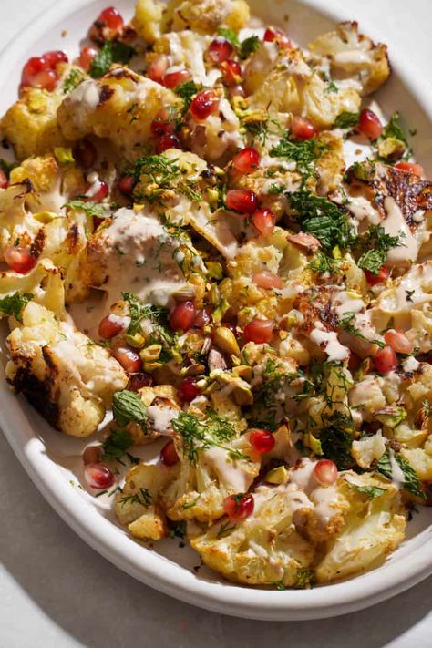 Vibrant Middle Eastern style cauliflower side dish - Tomatoes Tomahtos Middle Eastern Vegetarian Recipes, Grilled Beef Ribs, Roasted Carrot Soup, Cauliflower Side Dish, Easy Side Dishes, Middle Eastern Style, Pie Crumble, Veggie Pasta, Hidden Veggies