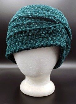 Cloche Hat Pattern, Sparkle Yarn, Easy Crochet Hat, Crochet Hat For Women, Hat Patterns Free, Crochet Hat Free, Cap Patterns, Crochet Hats Free Pattern, Crochet Cap