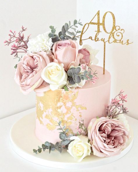 40 And Fabulous Cake, Pink Buttercream Cake, Floral Cake Birthday, 40th Birthday Cake For Women, 50th Birthday Cake For Women, Birthday Cake For Women Elegant, 30. Geburtstag Frau, 40th Birthday For Women, Pink Buttercream