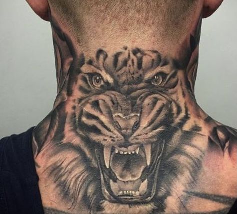 Tiger Tattoo Back, Back Of Neck Tattoo Men, Mens Tiger Tattoo, Hals Tattoo Mann, Nape Tattoo, Tiger Tattoo Sleeve, Best Neck Tattoos, Tattoo Son, Throat Tattoo