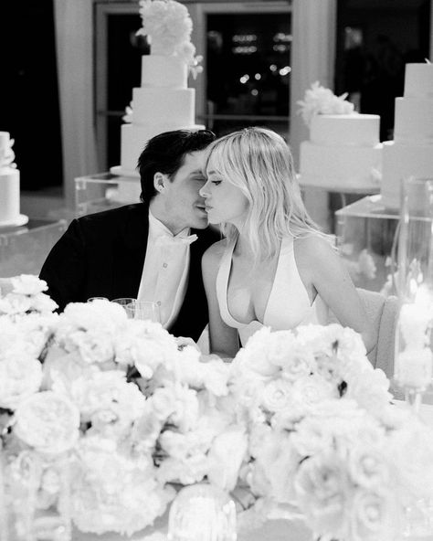 Beckham Wedding, Nicola Peltz, Nicolas Peltz, Brooklyn Beckham, Wedding Picture Poses, Classy Wedding, Future Life, Picture Poses, Mr Mrs