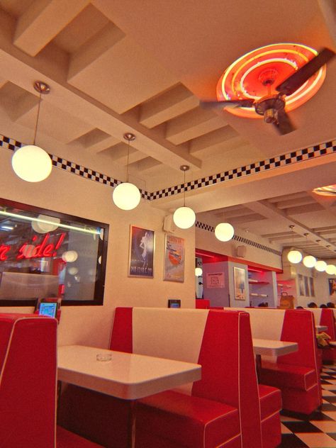 90s Diner Aesthetic, 70s Diner Aesthetic, Bloxburg Diner Decals, 60s Diner Aesthetic, 80s Diner Aesthetic, Diner Reference, Bloxburg Diner, 50s Diner Aesthetic, 90210 Aesthetic