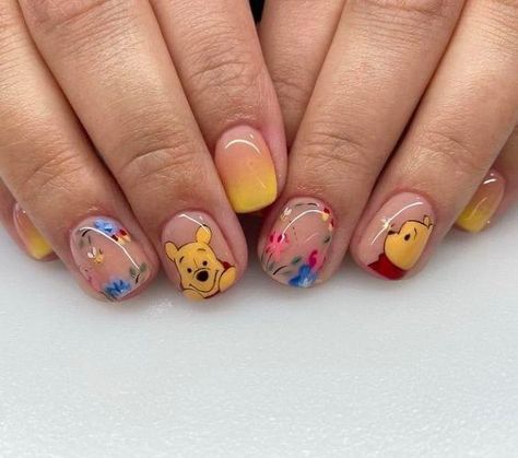 Winnie The Poo Acrylic Nails, Pooh Bear Nails Art, Cute Winnie The Pooh Nails, Winnie The Pooh Nails Acrylic Simple, Winnie The Pooh Nail Art Simple, Pooh Nails Disney, Spring Nails Disney, Winnie The Pooh Gel Nails, Winnie Pooh Nails Art Designs