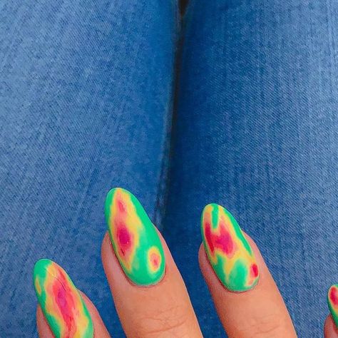 Thermal Heat Nails, Thermal Map Nails, Heat Map Nails, Jawbreaker Nails, Map Nails, Viral Nails, Video Nail, Wearing Rings, Nail Video