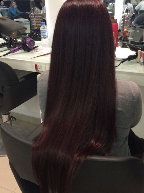 Super Dark Red Hair, Highlight Hair Ideas, Highlight Hairstyles, Black Cherry Hair, Wine Hair Color, Maroon Hair, Highlight Hair, Black Red Hair, Wine Red Hair