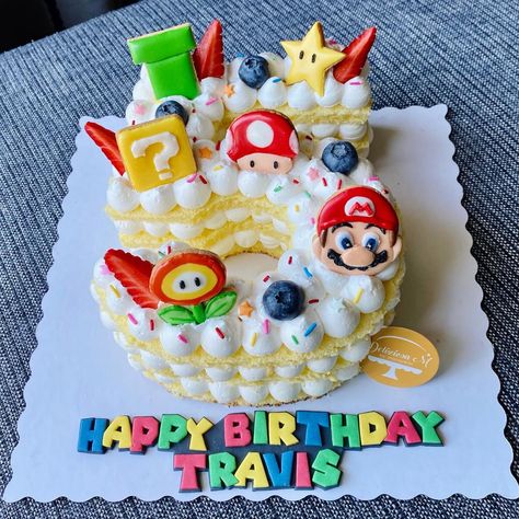 Mario Number Birthday Cake, Super Mario Donut Cake, Super Mario Lego Cake, Number 6 Mario Cake, Number 5 Mario Cake, Mario Birthday Cake Easy Diy, Simple Mario Cake Ideas, Super Mario Birthday Cake Diy, Mario Number Cake