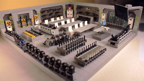 Brick Forge, Brick Decoration, Lego Swat, Lego Street, Sony Lcd, Lego Ww2, Lego Army, Construction Lego, Brick Decor