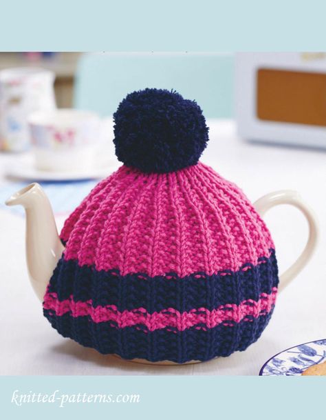 Hand knitted tea cosy pattern free Knit Tea Cozy Pattern, Free Knitting Patterns Uk, Easter Knitting, Knitted Tea Cosy, Tea Cosy Crochet, Knit Tea Cozy, Tea Cosy Pattern, Tea Cosy Knitting Pattern, Tea Cozy Pattern