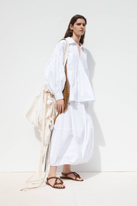 Spring Summer 2022 – Lee Mathews Beach Tunic Dress, Sydney Fashion Week, Lee Mathews, Prairie Dresses, Beach Tunic, Exaggerated Sleeves, White Lily, Spring 23, Vogue Australia