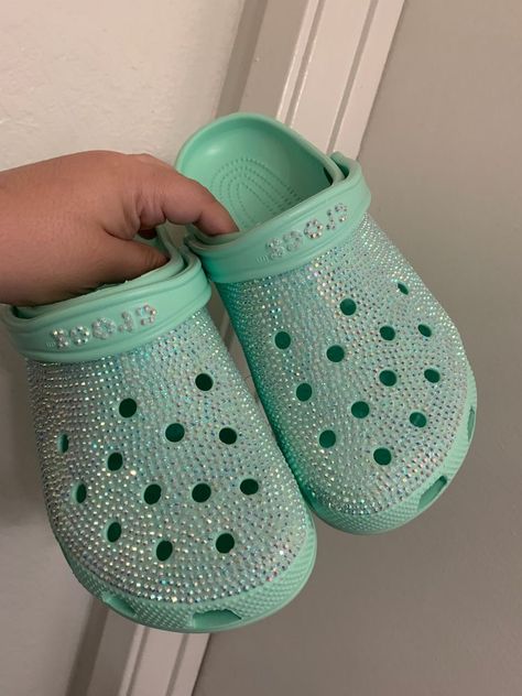 Pastel Crocs, Crocs Colors, Mint Green Crocs, Bedazzled Crocs, Green Crocs, Bedazzled Shoes, Bling Ideas, Crocs Fashion, Shoes Crocs