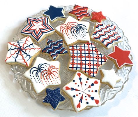 Firecracker Cookies, Patriotic Cookies, American Cookies, Vanilla Sugar Cookies, Skull Cookies, Monogram Cookies, 4th Of July Bbq, Sugar Cookie Royal Icing, Blue Cookies