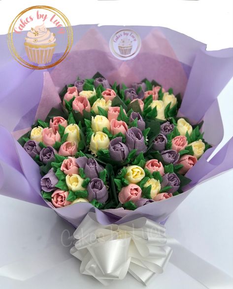 Tulip Cupcake Bouquet, Tulips Cupcakes, Tulip Cupcakes, Cake Bouquet, Disney Cupcakes, Cupcake Bouquet, Flower Cupcakes, Fondant Cupcakes, Tulips Flowers