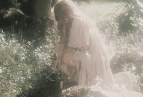 Angel Gif, Era Victoria, Animiertes Gif, Ethereal Aesthetic, Fotografi Vintage, Angel Aesthetic, Princess Aesthetic, Mountain Dew, Ideas For Instagram Photos