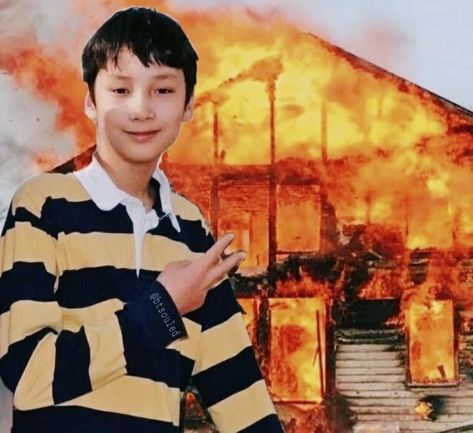 #kaikamalhuening #txt #meme Burn Meme, Good Doctor Series, Txt Meme, The Dream Chapter: Star, Txt Memes, Burning House, What Is My Life, Reaction Memes, Reaction Face