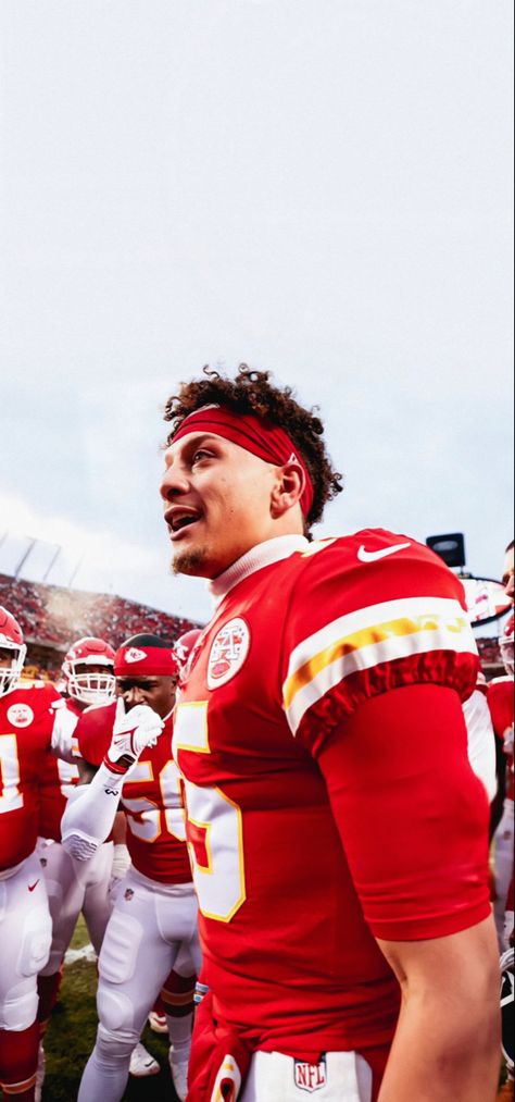 Patrick Mahomes Wallpaper, Kansas City Chiefs Wallpaper, Patty Mahomes, Kc Cheifs, Kansas City Nfl, Pat Mahomes, Chiefs Wallpaper, Wallpaper Football, 16 Wallpaper