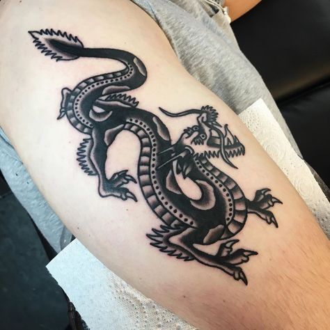 Traditional Dragon Tattoo, Cover Up Tattoos Before And After, Primitive Tattoo, Traditional Dragon, Black And Grey Sleeve, Vintage Tattoo Design, Knee Tattoo, Cover Up Tattoos, Arm Tattoos For Guys