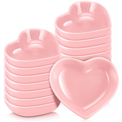 Salad Appetizer, Cooking Gifts, Cereal Dessert, Pink Dishes, Bowls Ceramic, Heart Shaped Candy, Heart Dish, Heart Shaped Bowls, Appetizer Salads