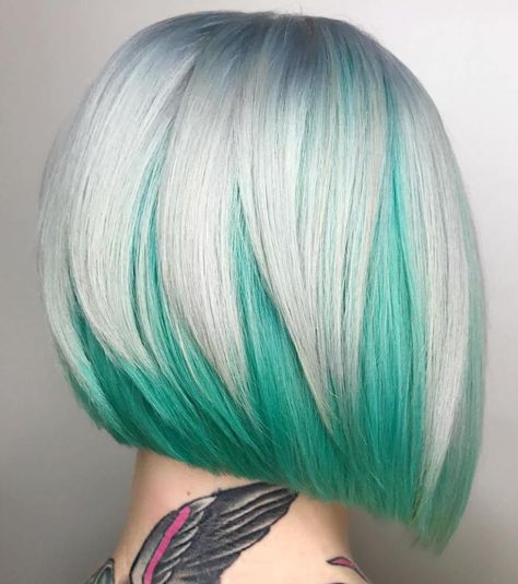 Silver And Teal Bob Cotton Candy Hair, Candy Hair, Layered Bob Hairstyles, Hair Color Techniques, Layered Bob, Tone Hair, Hair Dye Colors, Short Hair Styles Easy, Cool Hair Color