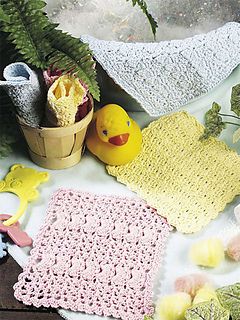 Baby Washcloth, Crocheted Items, Crochet Washcloth, Crochet Bebe, Crochet Kitchen, Wash Cloth, Yarn Projects, Baby Crafts, Crochet Home