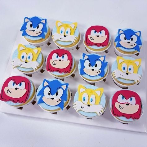 One Up Party | 🎮 Level up your celebrations with our Sonic Super Cupcake Set! 🍰 Ready-to-eat and bursting with Sonic's charm, these gourmet cupcakes are p… | Instagram Cupcake Sonic, Sonic Themed Birthday Party, Sonic Cupcakes, Happy Hedgehog, Hedgehog Birthday, Eat Cupcakes, Sonic Birthday, Gourmet Cupcakes, Gourmet Treats