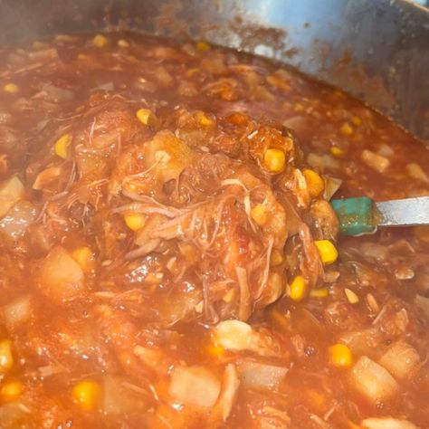 How To Make Southern Brunswick Stew - Homemade Brunswick Stew Recipe, Southern Brunswick Stew, Recipe For Brunswick Stew, Best Brunswick Stew Recipe, Brunswick Stew Recipe, Stew Recipes Crockpot, Brunswick Stew, Boiled Chicken, Soup And Stew