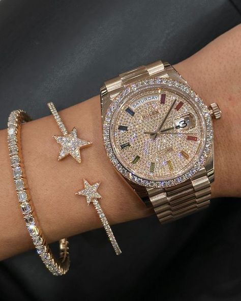 THREADS on Instagram: "When they said that good things come in threes, they were talking about sparkling watch inspo, obviously 💅✨💁‍♀️ 📸: #shotbythreads 🔎 Patek Philippe watch, designer timepieces, luxury jewellery, classic styles, diamond jewels, wrist stack, diamond bangle" Wrist Stack, Wrist Stacks, Patek Philippe Watches, Diamond Jewel, Luxury Jewellery, They Said, Diamond Bangle, Patek Philippe, Arm Candy