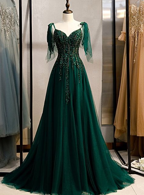 Embellished Spaghetti Strap Dresses For Banquets, Green Embellished Evening Dress With Sweetheart Neckline, Green Embellished Gown With Sweetheart Neckline, Green Embellished Dress With Spaghetti Straps, Dark Green Prom Dress, Train Silhouette, Prom Dress With Train, Party Gown Dress, Green Evening Dress