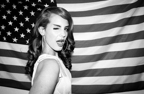 Lana Del Rey Ipad Wallpaper, Nme Magazine, Lana Del Rey Vinyl, Lana Rey, Great Albums, Malibu California, Gq Magazine, Lust For Life, Lana Del Ray