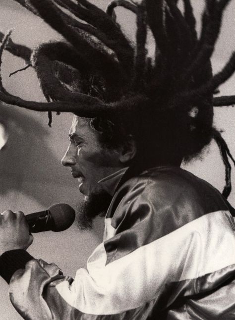 Bob Marley Pictures, Rasta Man, Robert Nesta, Nesta Marley, Twisted Hair, The Wailers, Black Panthers, Rock N’roll, We Are The World