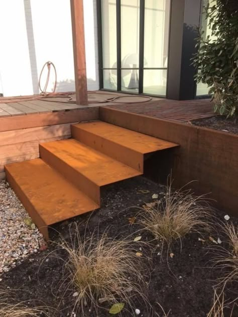 Landscaping Water Feature, Landscape Stairs, Landscape Steps, Railings Outdoor, Garden Stairs, Steel Stairs, Back Garden Design, Outdoor Steps, Deck Designs Backyard