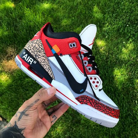 Jordans Daily by Sneaker News on Instagram: “👍 or 👎: Off White x Air Jordan 3 “Chicago” Custom 📸: @mike_bwp” Custom Jordans, Nike Kicks, Custom Shoes Diy, Custom Kicks, Jordan Shoes Girls, Sneakers Jordans, Custom Nike Shoes, Jordan Shoes Retro, All Nike Shoes