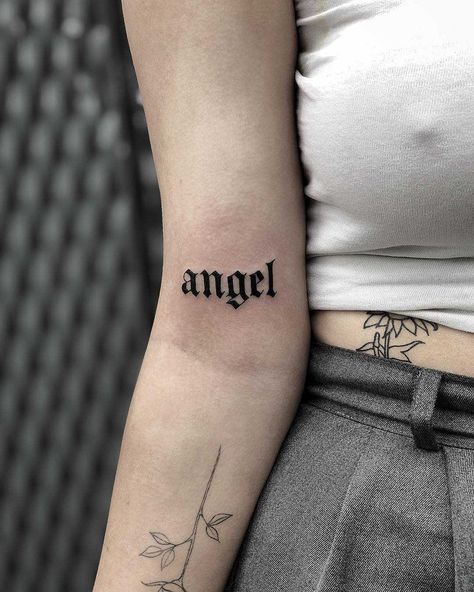 Tato Tradisional, Font Tato, Only Angel, Female Tattoos, Men Tattoos, Writing Tattoos, Angel Tattoo Designs, Парные Тату, Tattoo Font