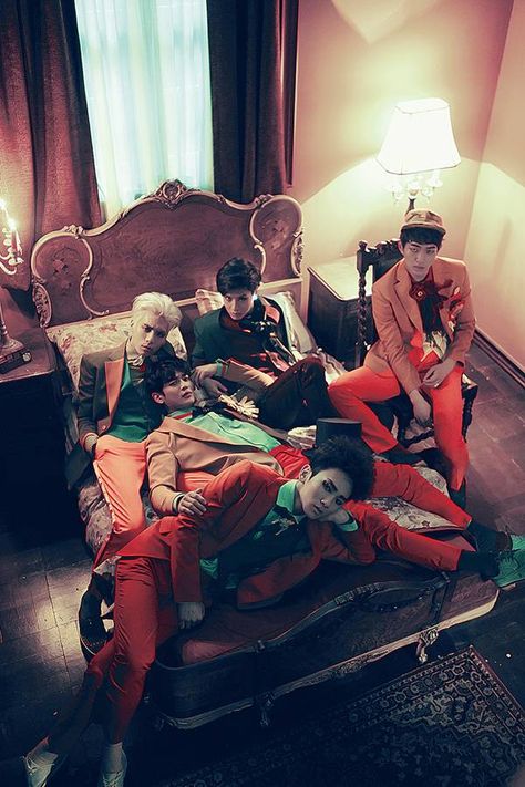 SHINee Shinee Married To The Music, Married To The Music, Choi Min Ho, Onew Jonghyun, Kim Kibum, Shinee Taemin, Shinee World, Choi Minho, Korean K Pop