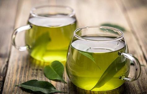 8 Simple Ways To Treat Hair Loss At The Temples Abdomen Plat, Green Tea Detox, Detox Kur, Green Tea Benefits, Best Tea, Detox Tea, Kombucha, Herbal Remedies, Superfoods