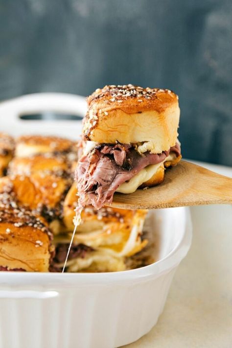 French Dip Sliders, Easy Slider Recipes, Top Dinner Recipes, Chicken And Butternut Squash, Pizza Sandwich, French Dip Sandwich, Healthy Recipes Clean, French Fried Onions, Diner Recipes