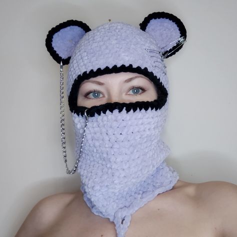 Pastel goth balaclava crochet. Fluffy bear balaclava with chain Balaclava With Ears, Bear Balaclava, Creepy Bear, Zombie Bear, Crazy Bear, Balaclava Knit, Balaclava Crochet, Crochet Fluffy, Mask Full Face