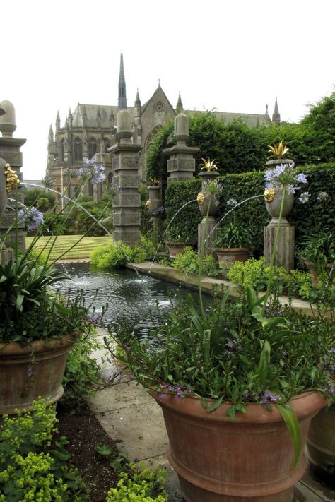 Arundel Castle, Castle Aesthetic, Castle Garden, Royal Garden, Nature Aesthetic, Pretty Places, Dream Garden, Future House, Secret Garden