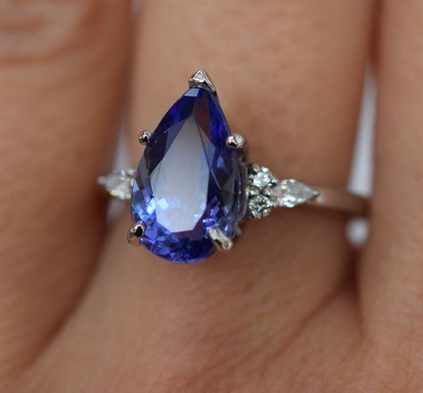 Tanzanite Engagement Ring, Sapphire Engagement Ring Blue, Gold And Silver Rings, Tanzanite Ring, Blue Tanzanite, White Gold Engagement, White Gold Engagement Rings, 14k White Gold Ring, Diamond Solitaire Engagement Ring