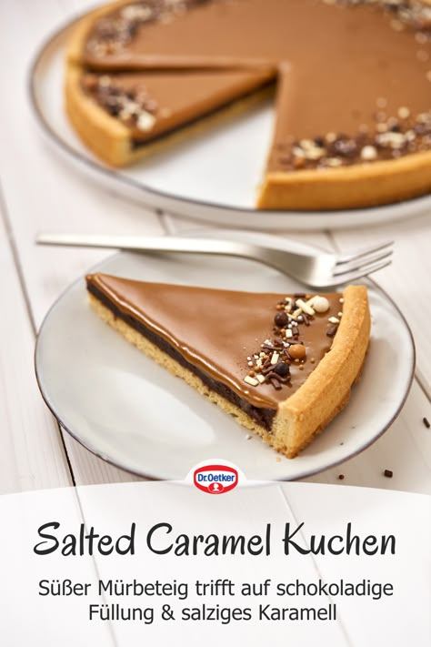 Wenn süßer Mürbeteig auf schokoladige Füllung und salziges Karamell trifft, dann schmeckt der selbstgebackene Kuchen nochmal so gut. Dr. Oetker, Dr. Oetker Rezepte, Salted Caramel Kuchen, Salted Caramel Kuchen Rezepte, Kuchen mit Salted Caramel, Kuchen Rezepte, Salted Caramel Rezepte Carmel Cake, Salted Caramel Tart, Caramel Dessert, Salted Caramel Cake, Caramel Desserts, Sweet Cooking, Caramel Cake, Tart Recipes, Cakes And More