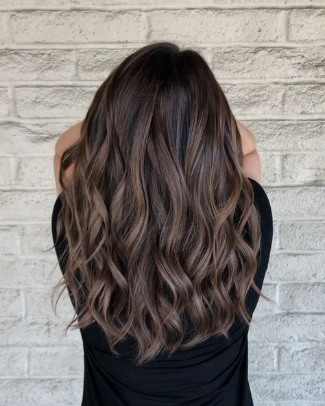 0-10 what's your rate for this tone ? 😍😍 Cut and Balayage by @andrewlovescolor #trussme #trusshair #trussprofessional #inbeautywetruss Truss Hair, Bronde Hair, Chocolate Brown Hair, Hair Color Light Brown, Brunette Balayage Hair, Brown Hair Balayage, Balayage Brunette, Brown Blonde Hair, Brown Hair With Highlights