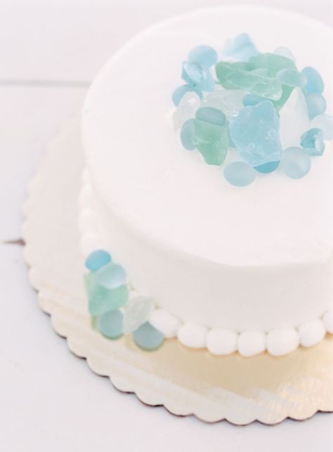 Coastal New England Wedding Cake with Seaglass Seaglass Wedding, Wedding Dress Tulle Lace, Sea Glass Wedding, Beach Wedding Reception, Dream Wedding Cake, Seaside Wedding, Cake Pictures, Maine Wedding, Beach Wedding Invitations