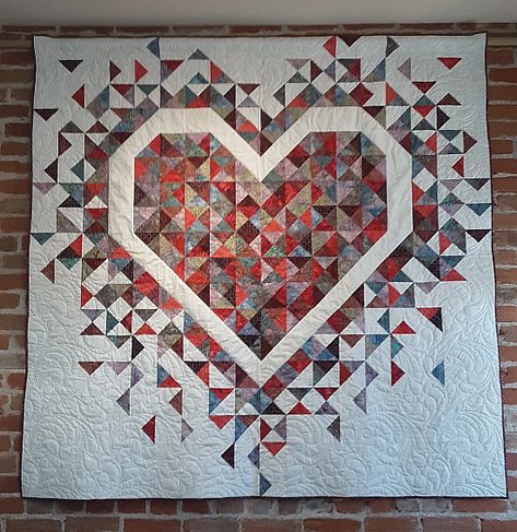 Exploding Heart Quilt, Wedding Quilts, Texas Quilt, Quilting Digest, Heart Quilt Pattern, Wedding Quilt, Easy Quilt Patterns, Background Fabric, Heart Quilt